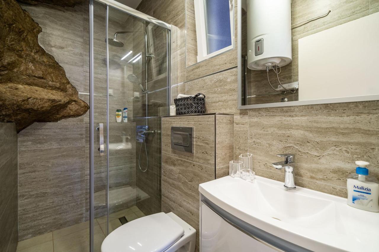 Hidden Gem Apartment Molunat Exterior foto
